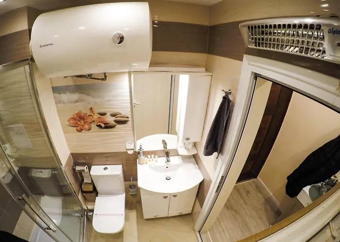 Grand Apartment Bogoridi - Top Center Near To Sea And Sea Garden
