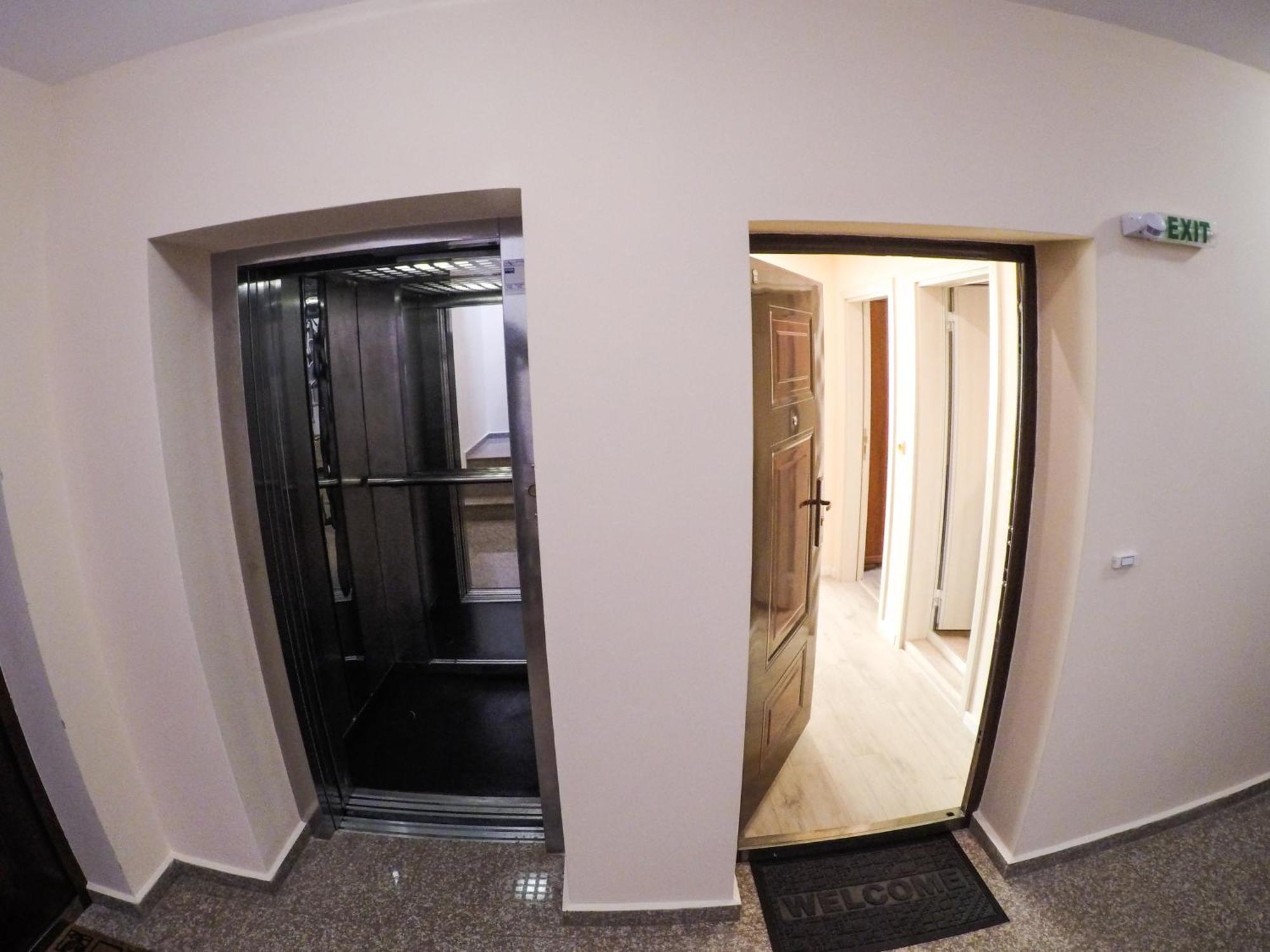 Grand Bogoridi - Center Near To Sea And Sea Garden * Burgas City