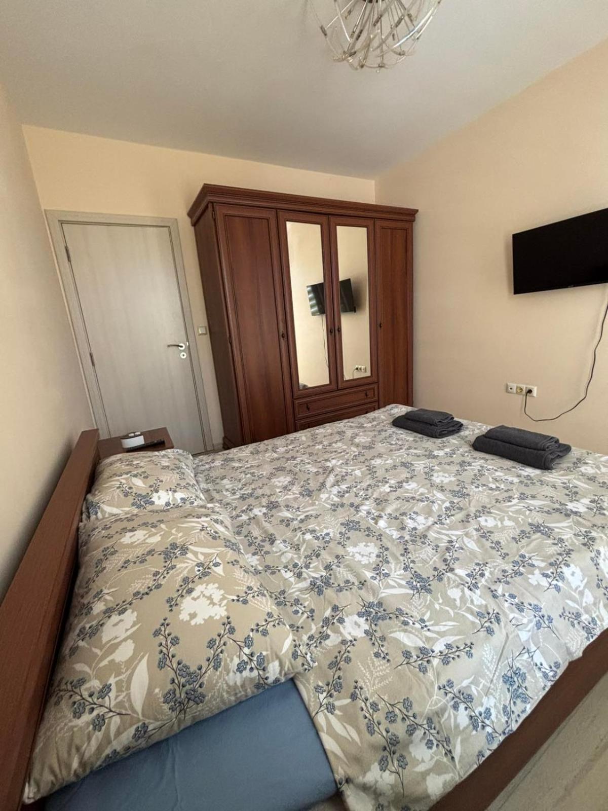 Apartment Grand Bogoridi - Center Near To Sea And Sea Garden *